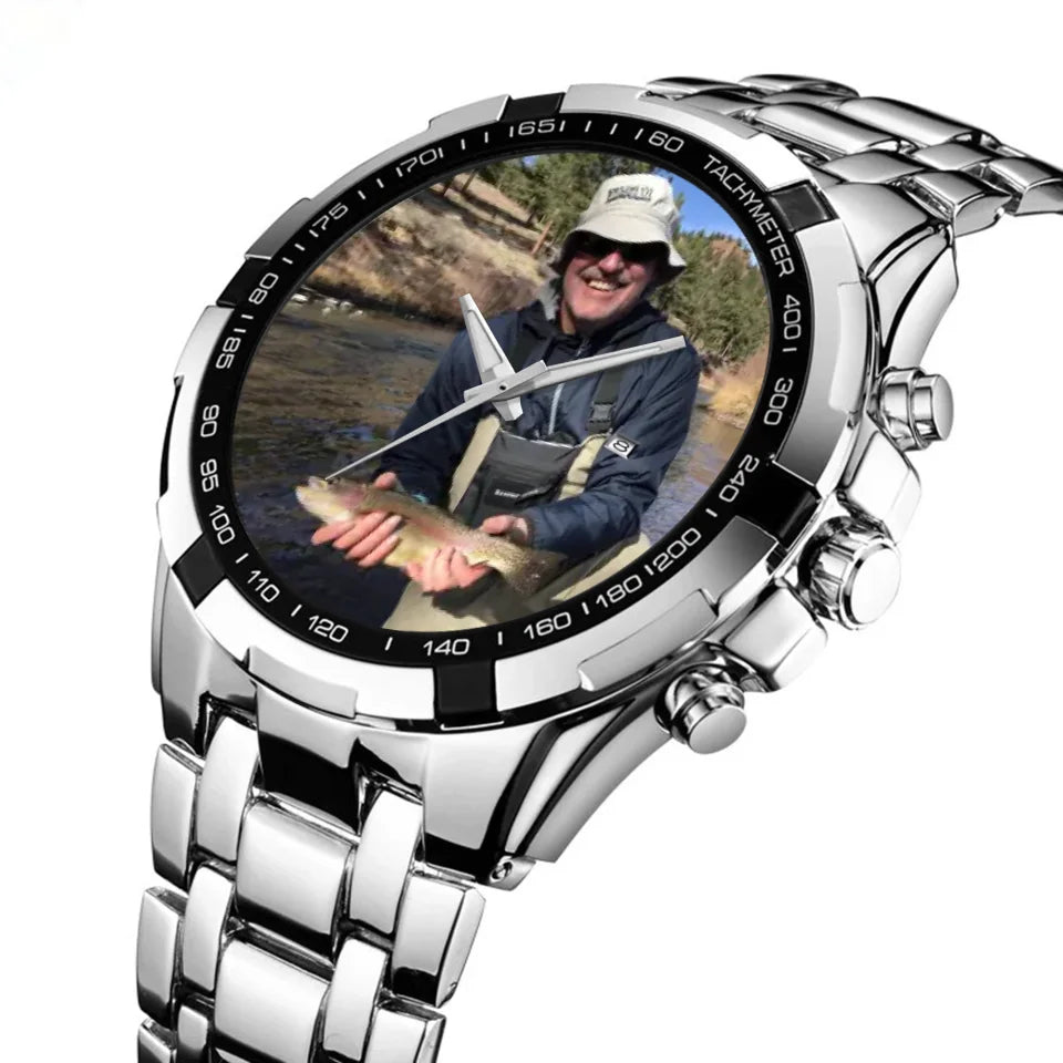 Mockup Men Quartz Wristwatch