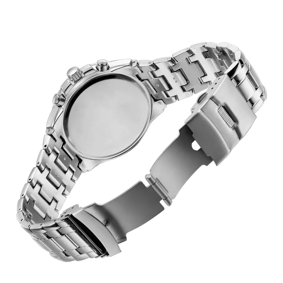 Mockup Men Quartz Wristwatch