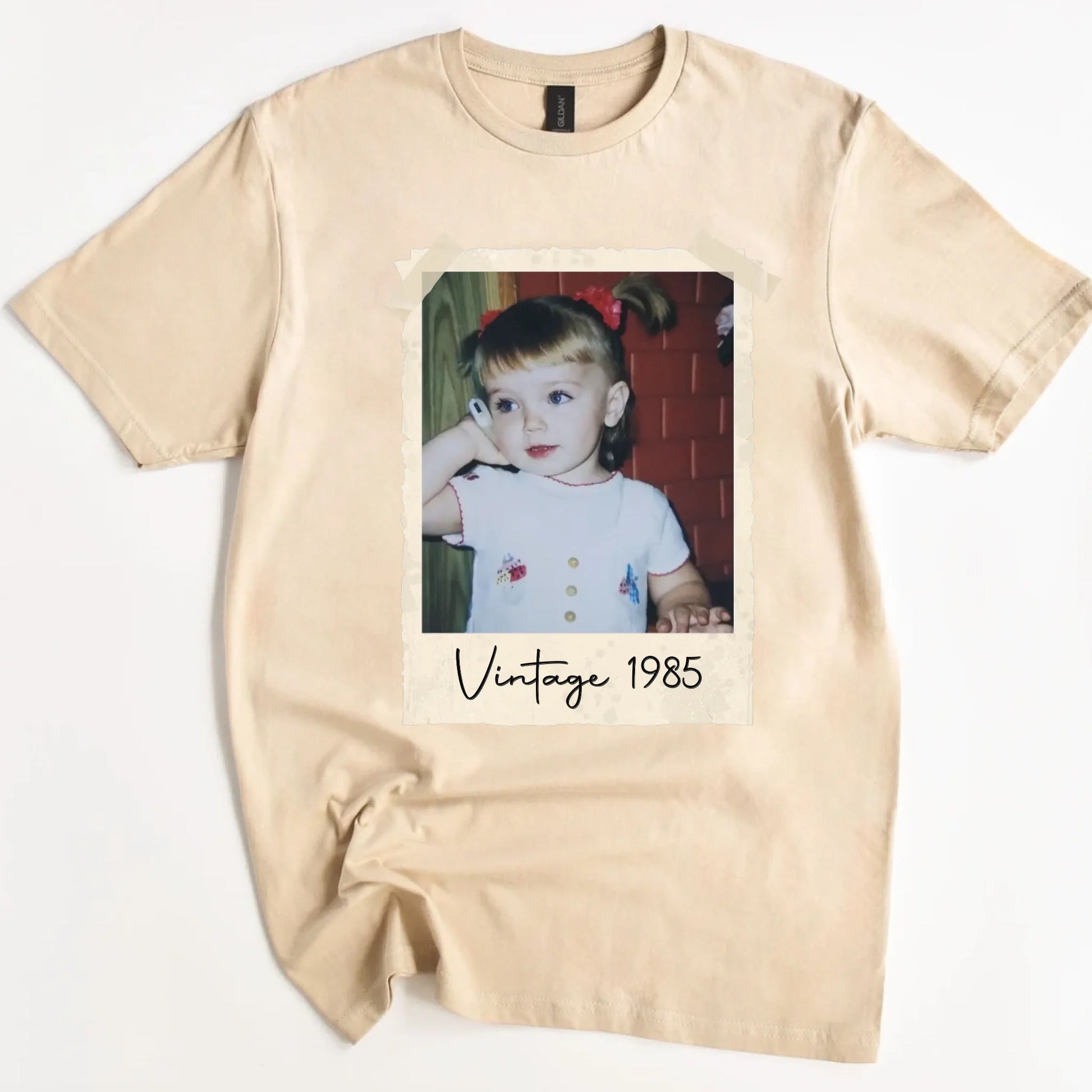 Sand-t-shirt mockup