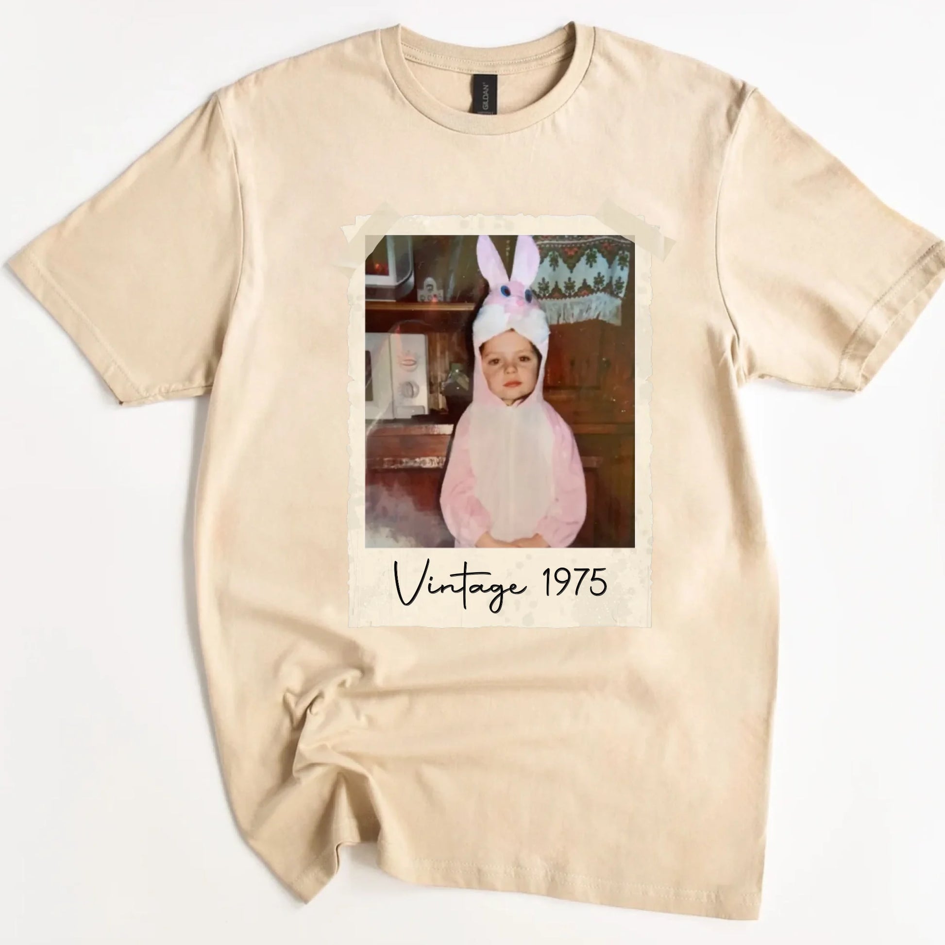 Sand-t-shirt mockup